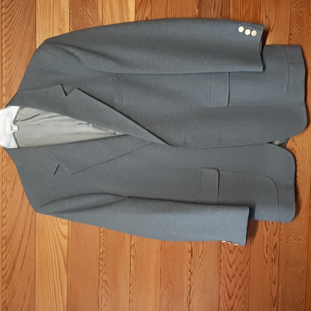 The Men's Store Grey Dress Jacket (40R)